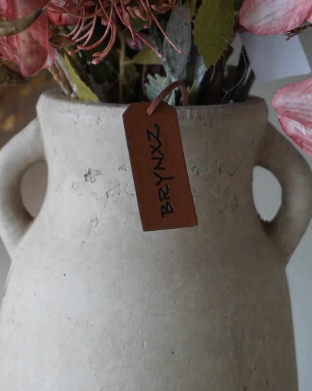 Brynxz Vaas Met 2 Oren | Majestic Taupe | H40 x D19 cm