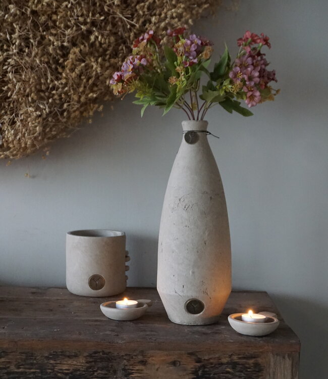 Brynxz Vaas Fles Basic | Majestic Taupe | H35 x D13 cm