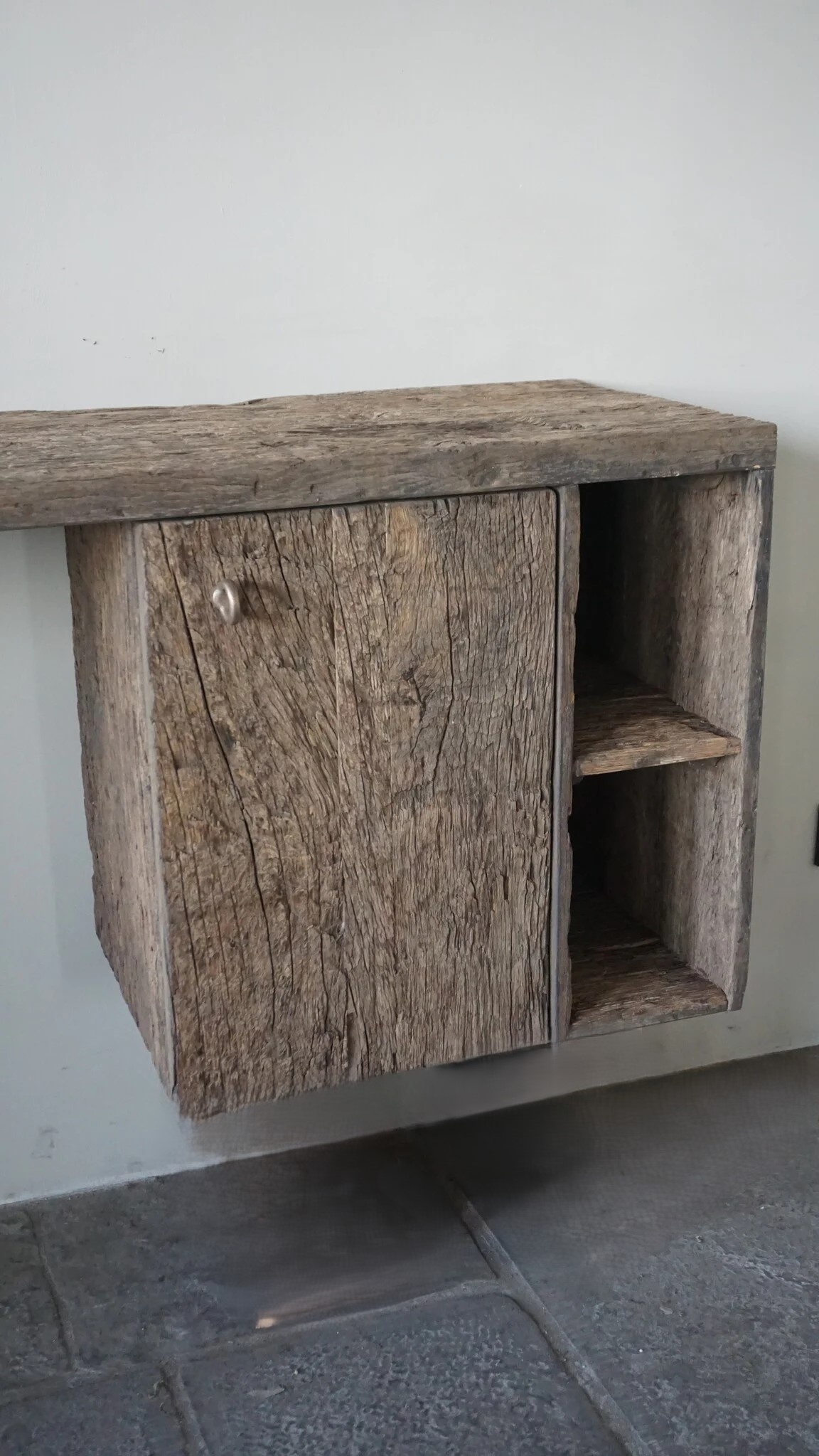 Rene Houtman Zwevend Toiletmeubel Lieke | Geborsteld Eikenhout