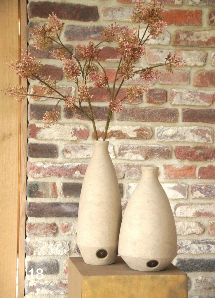 Brynxz Vaas Fles Basic | Majestic Taupe | H28 x D16 cm