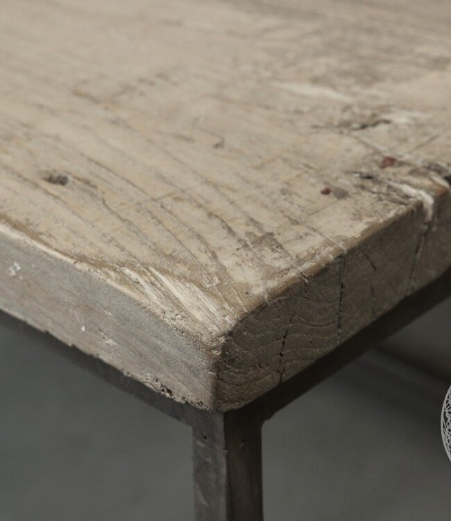 Be-Uniq Salontafel oude deur China H39 x B188 x D48 Cm