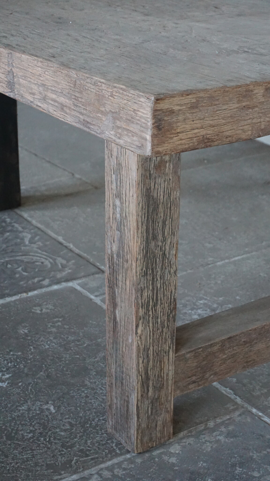 Be-Uniq Eettafel Special | Oud Hout | H78 x B320 x D105 cm