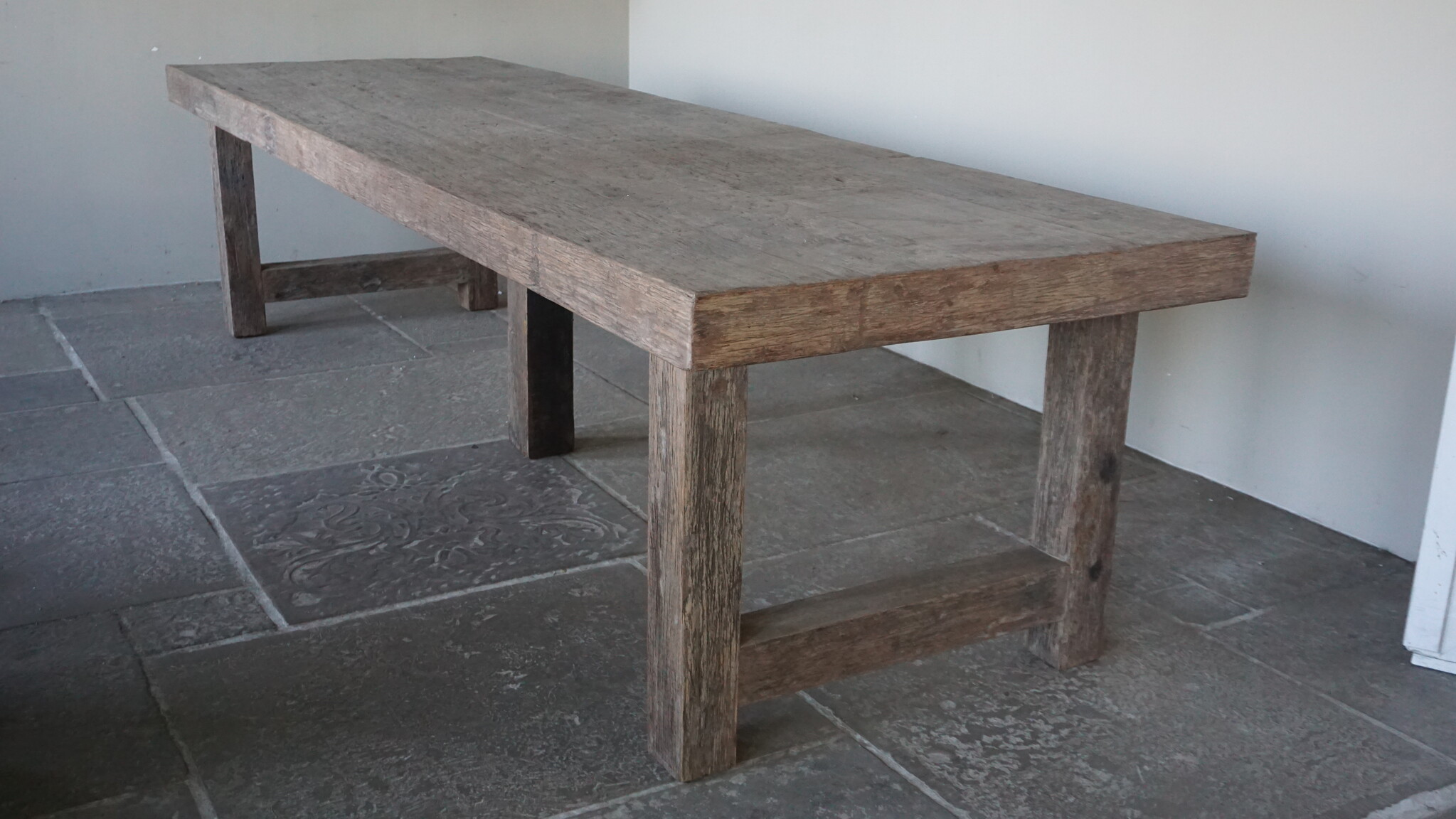 Be-Uniq Eettafel Special | Oud Hout | H78 x B320 x D105 cm