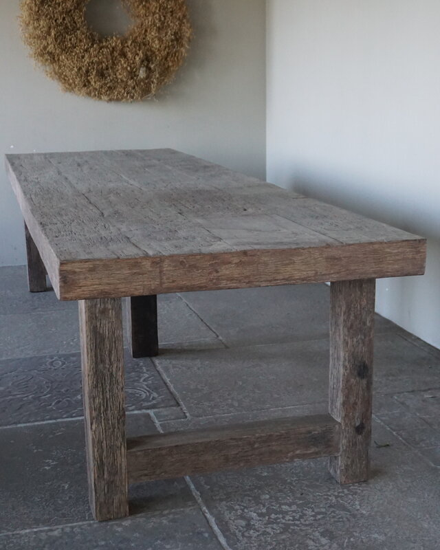 Be-Uniq Eettafel Special | Oud Hout | H78 x B320 x D105 cm
