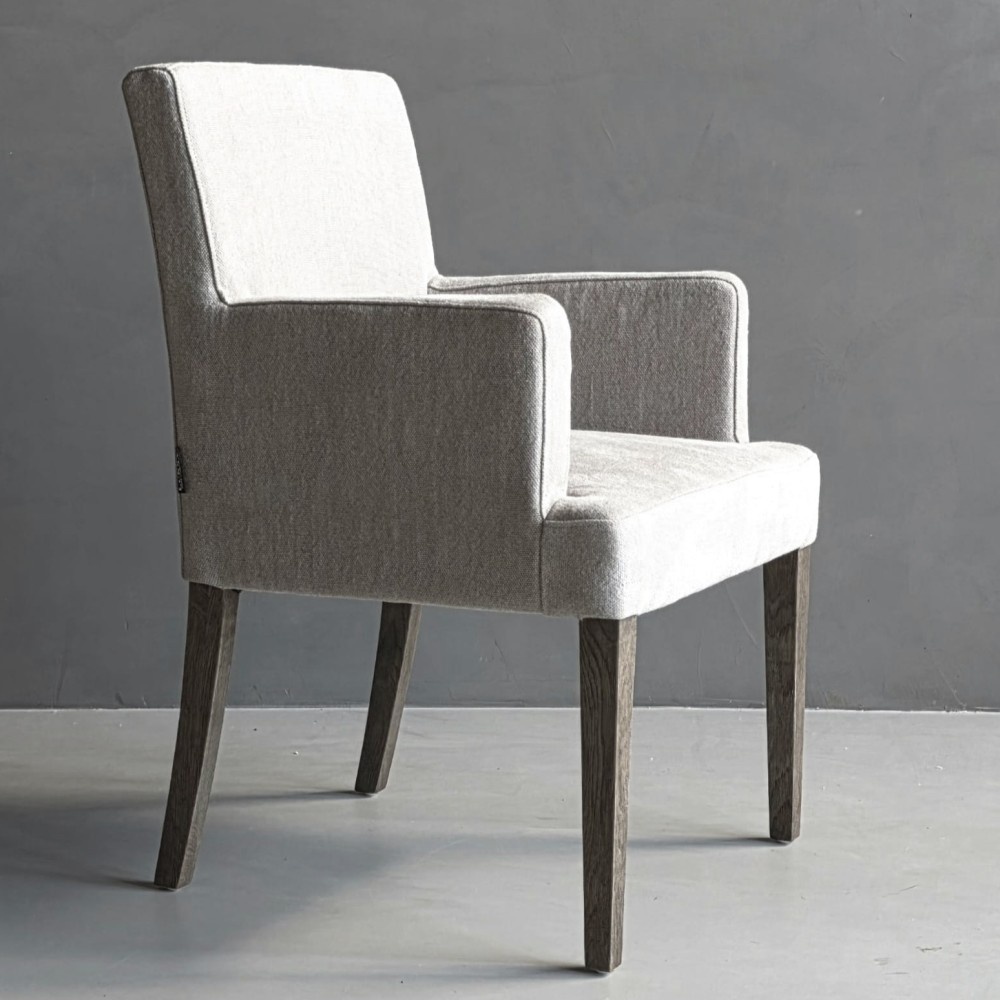 Luksa Home Collection Stoel Emma | 100% Linnen | H88 cm | 2 Kleuren
