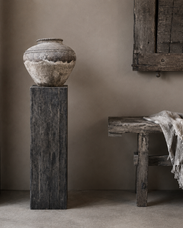 Luksa Home Collection Pilaar Finn | Antique Grey | H120 x B35 x D35 cm