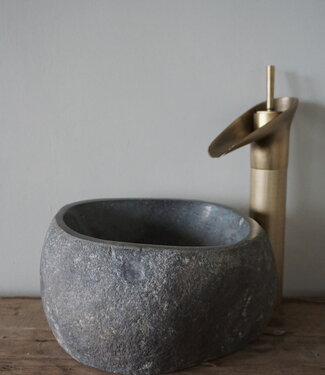 Rene Houtman Kleine Stenen Waskom + Spoelgat | H13,5 x B26 x D22 cm