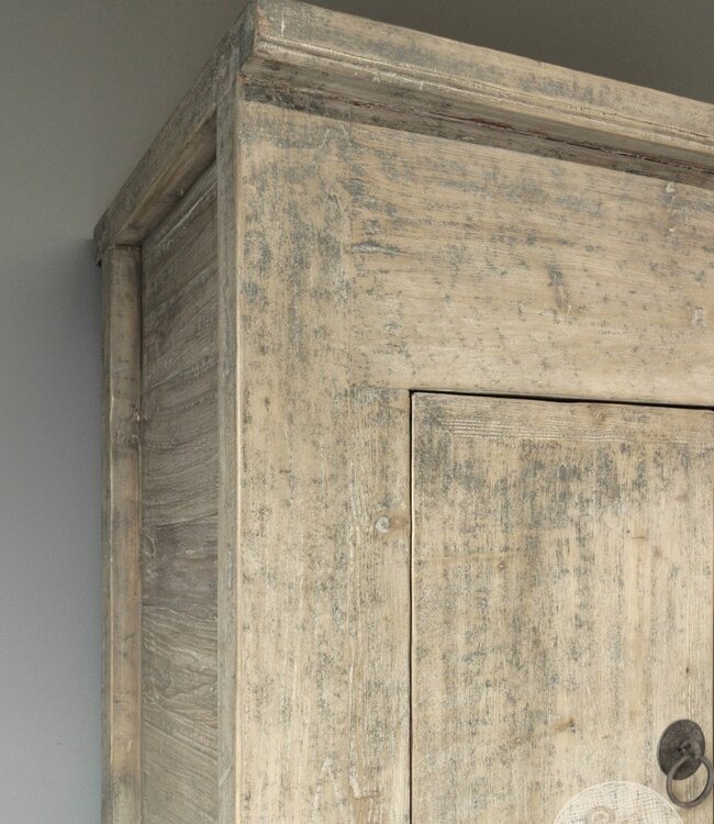 Be-Uniq Unieke Oude Kast | China | H225xB114xD58 cm