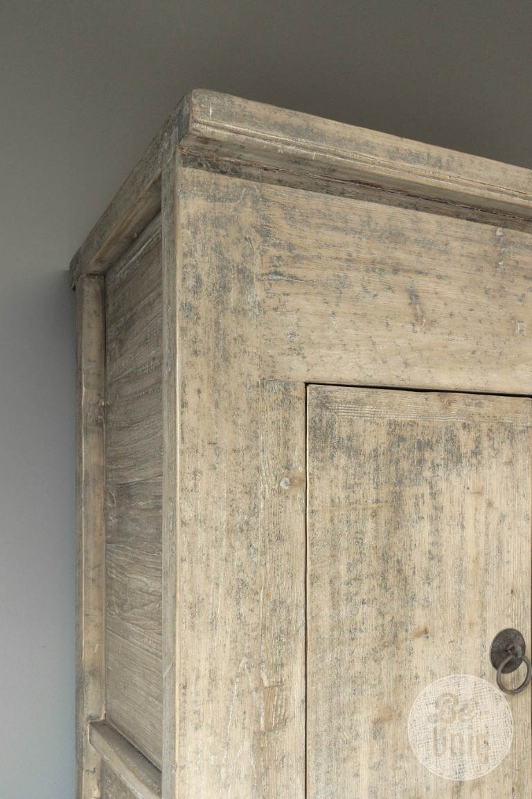 Be-Uniq Unieke Oude Kast | China | H225xB114xD58 cm
