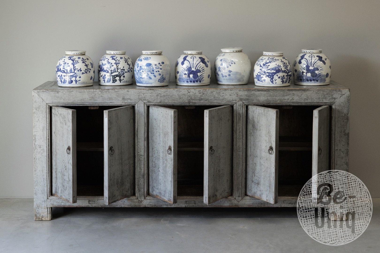 Be-Uniq Oud Dressoir | China | H85xB197xD45 cm