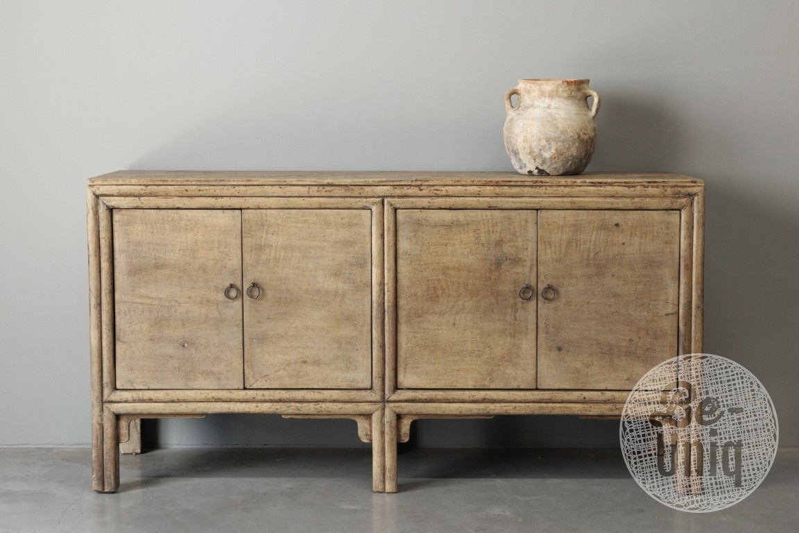 Be-Uniq Oud Dressoir Walnoot | China | H83xB160xD43 cm