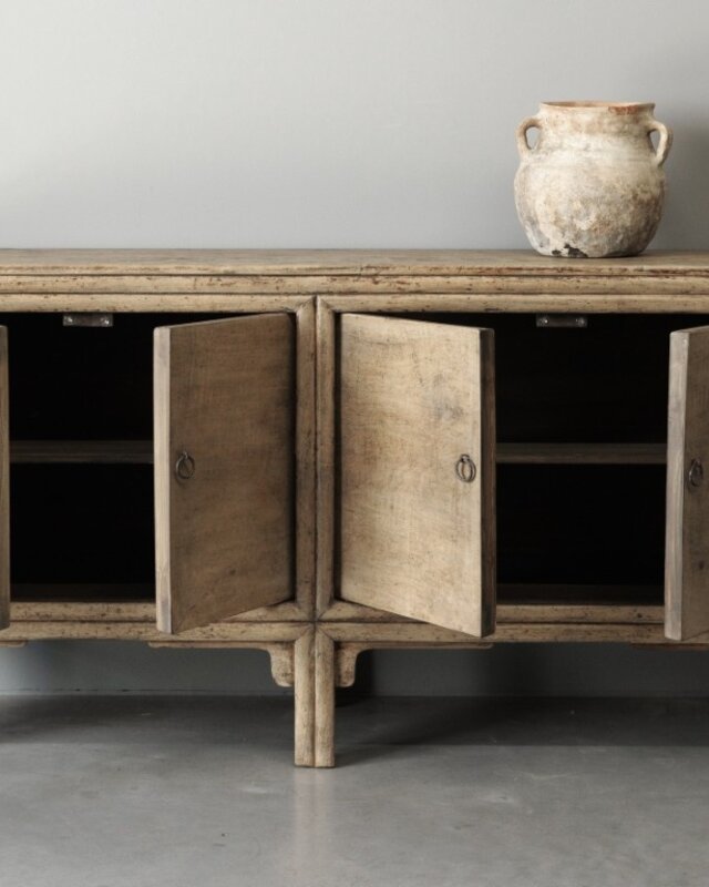 Be-Uniq Oud Dressoir Walnoot | China | H83xB160xD43 cm