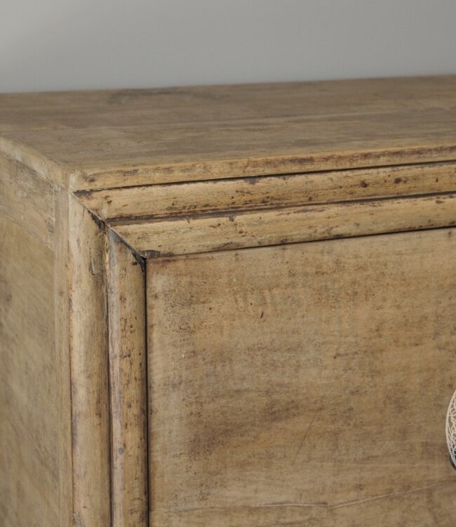 Be-Uniq Oud Dressoir Walnoot | China | H83xB160xD43 cm
