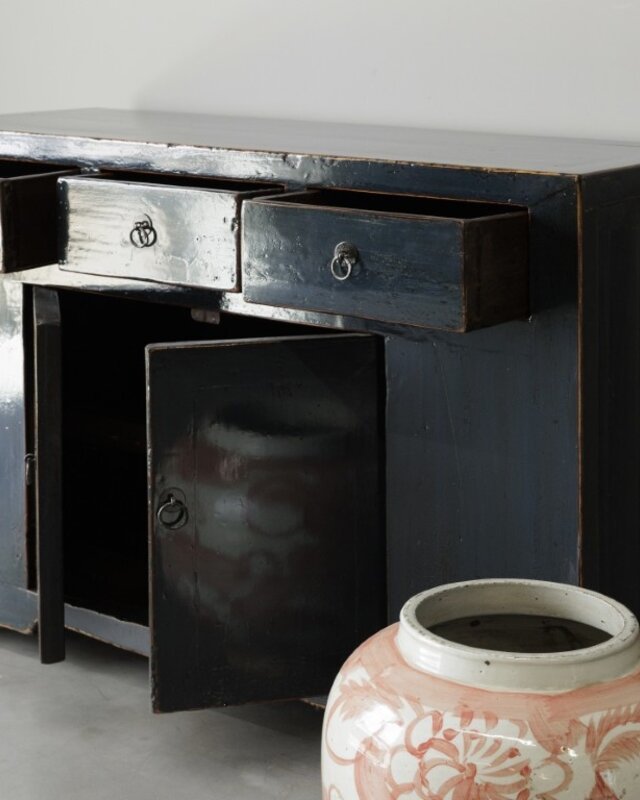 Be-Uniq Oud Dressoir | China | H85xB119xD45 cm