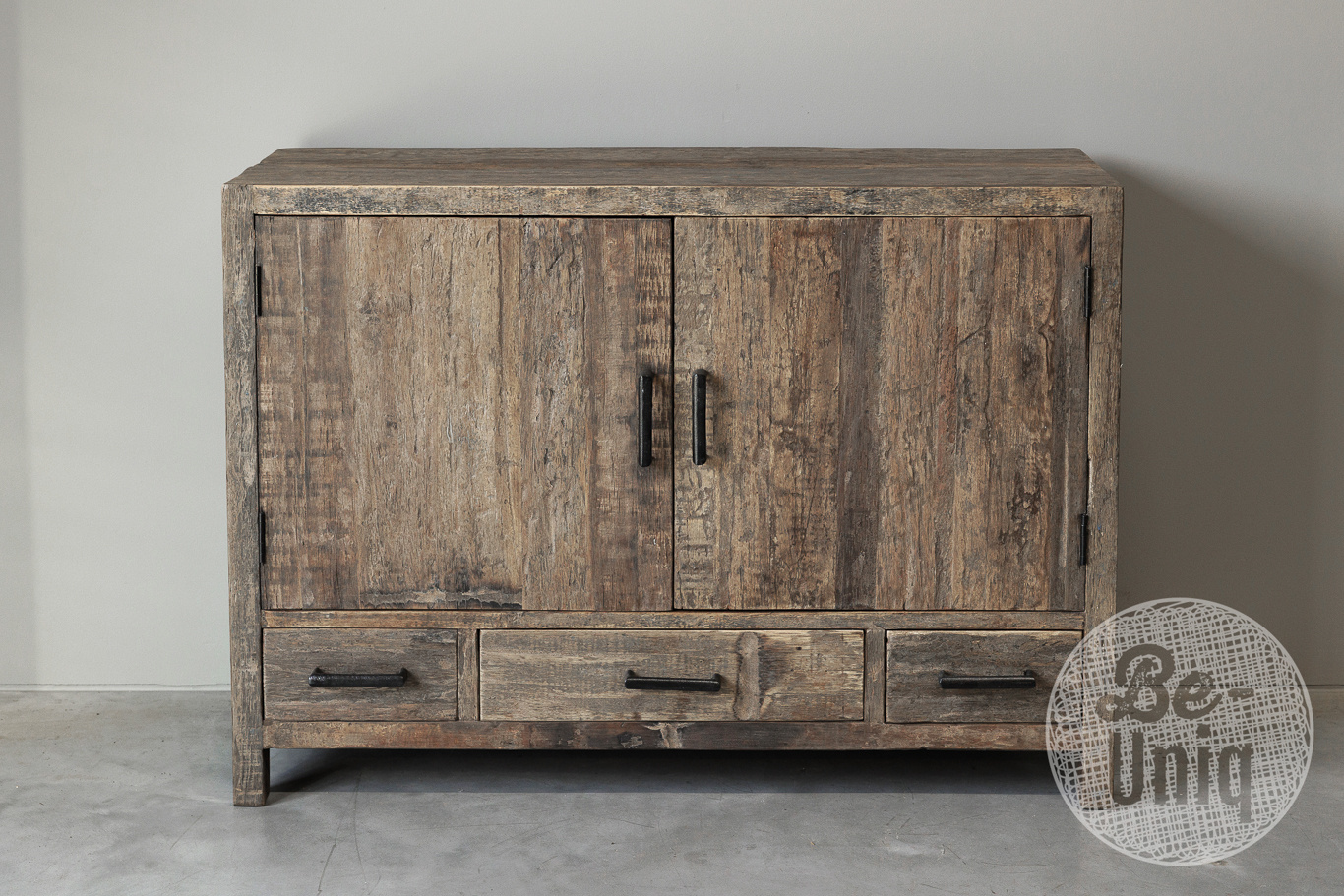 Be-Uniq Uniek Dressoir | Oud Hout | H85xB115xD40 cm