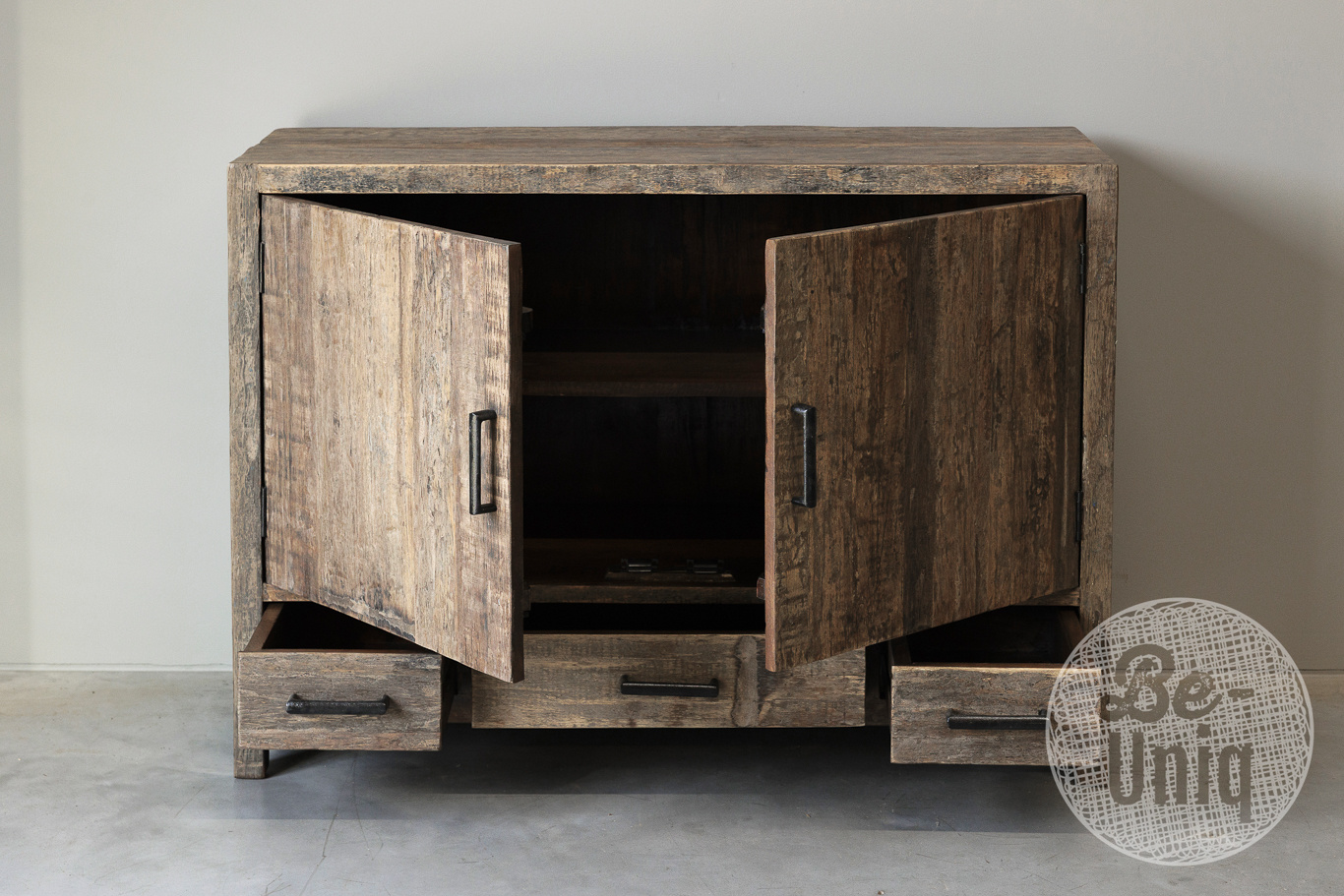Be-Uniq Uniek Dressoir | Oud Hout | H85xB115xD40 cm