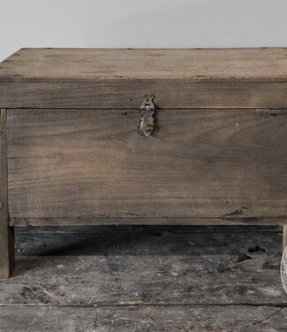 Be-Uniq Oude Kist | Rustiek Verweerd | H36xB54xD30 cm