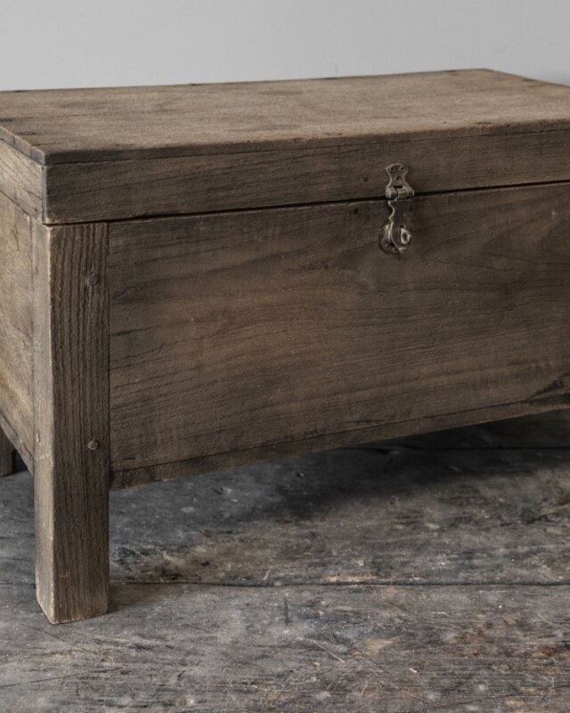 Be-Uniq Oude Kist | Rustiek Verweerd | H36xB54xD30 cm