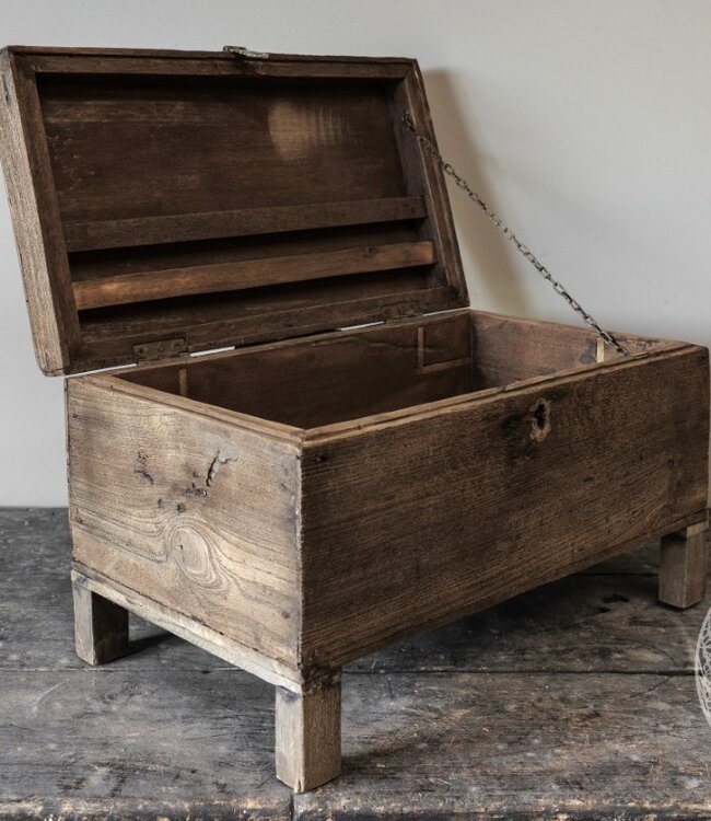 Be-Uniq Oude Kist | Rustiek Verweerd | H38xB59xD35 cm