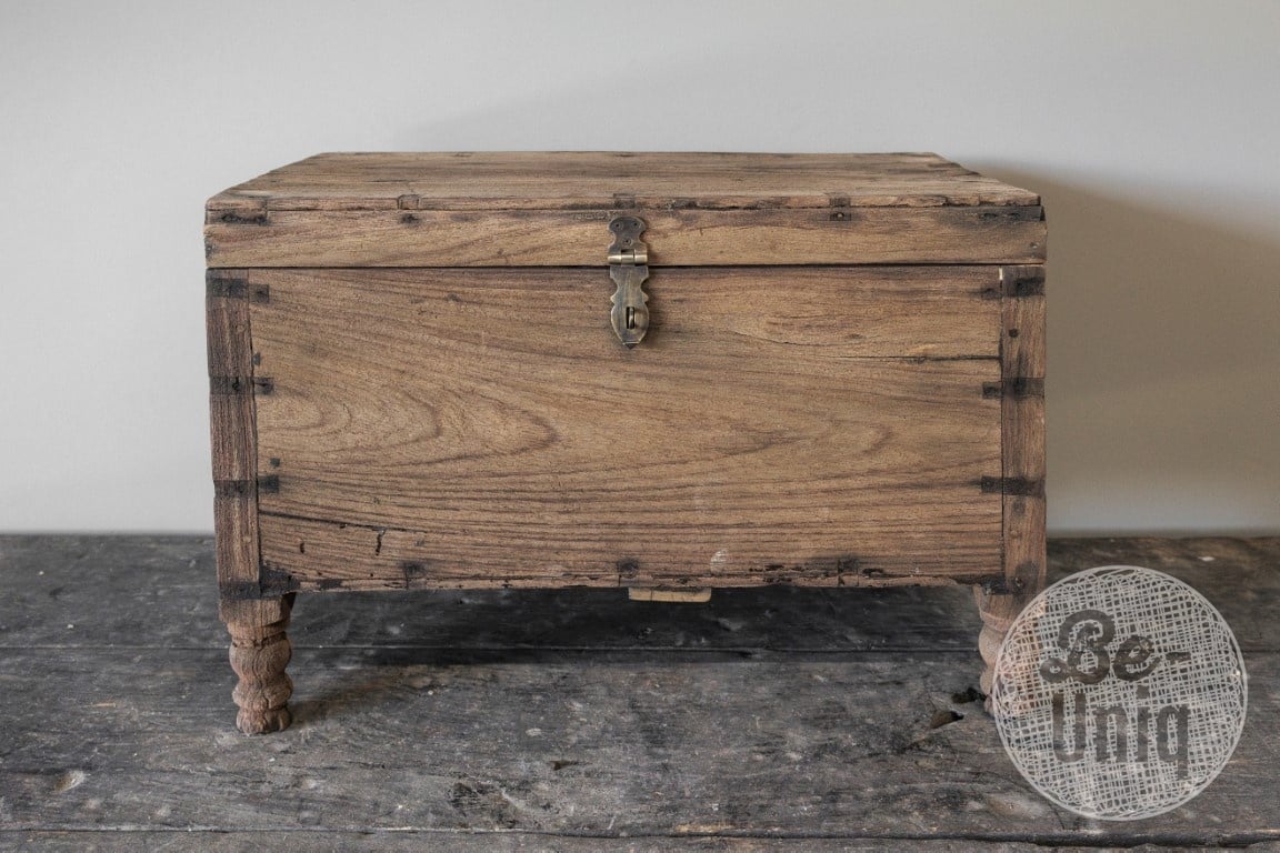 Be-Uniq Oude Kist | Rustiek Verweerd | H46xB62xD36 cm