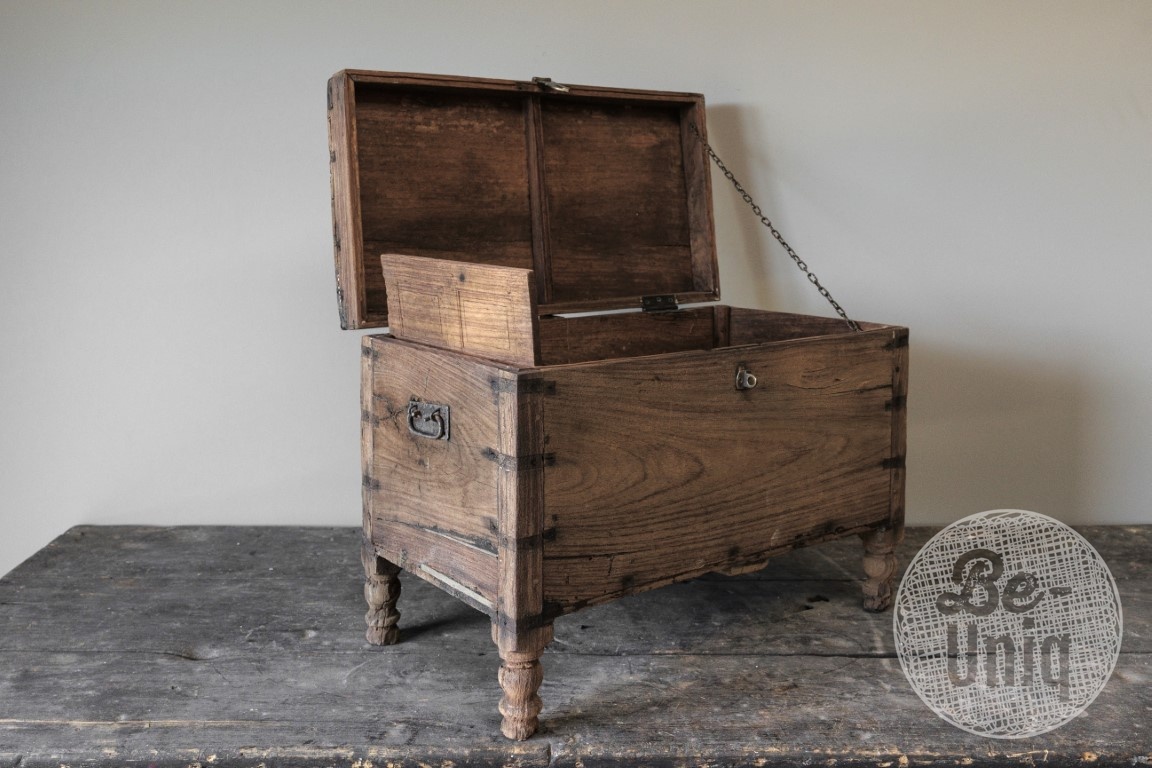 Be-Uniq Oude Kist | Rustiek Verweerd | H46xB62xD36 cm