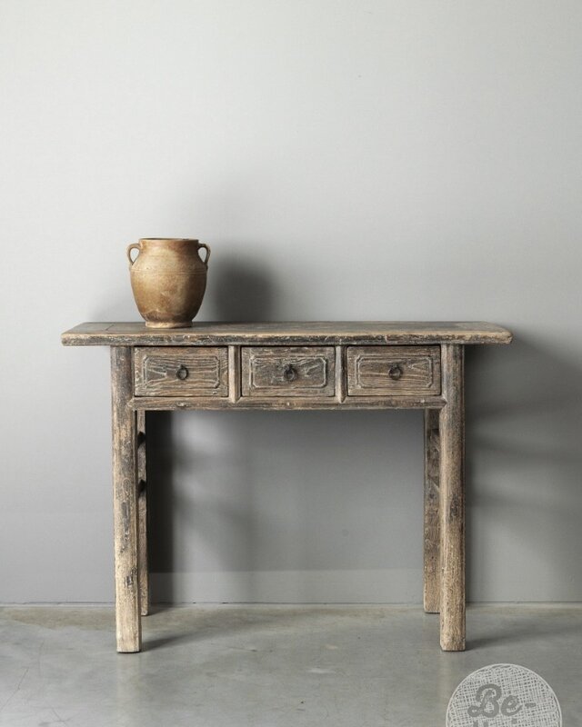 Be-Uniq Oud Houten Wandtafel China 3 Lades H83 x B114 x D40 Cm