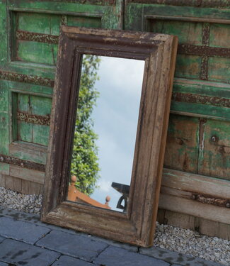 Rene Houtman Spiegeltje Oud Hout India H61 x B38 x D4 Cm