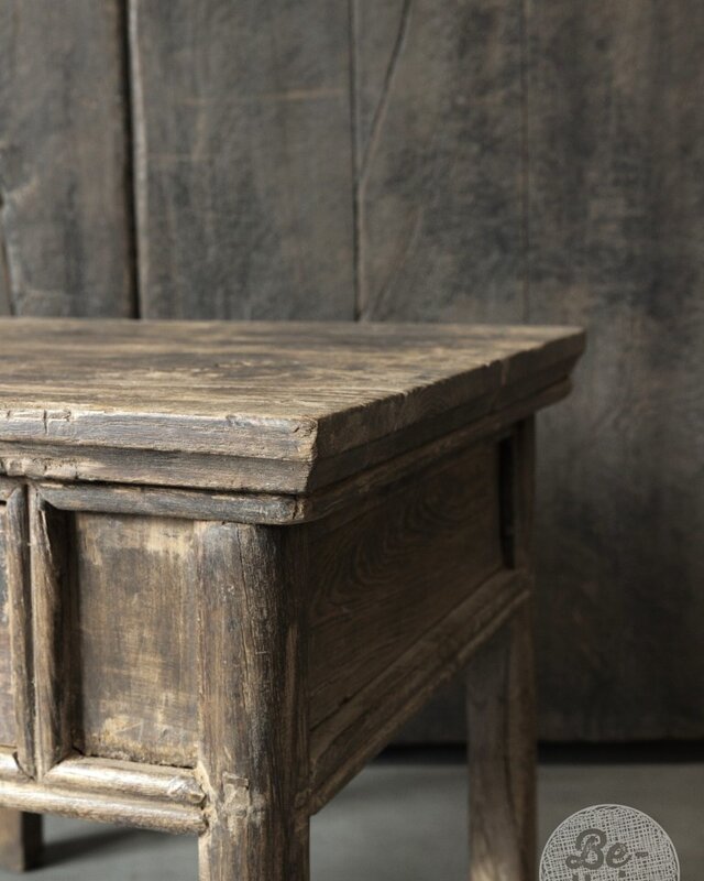 Be-Uniq Oude Bijzettafel | China | H48xB52xD52 cm