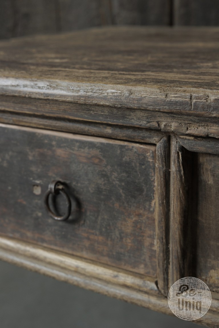 Be-Uniq Oude Bijzettafel | China | H48xB52xD52 cm