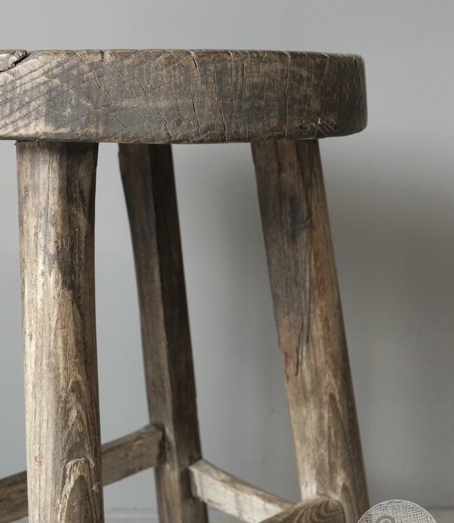 Be-Uniq Oude Bijzettafel | China | H54xB40xD40 cm