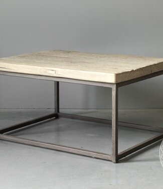 Be-Uniq Bijzettafel Oude Deur | China | H38xB94xD58 cm