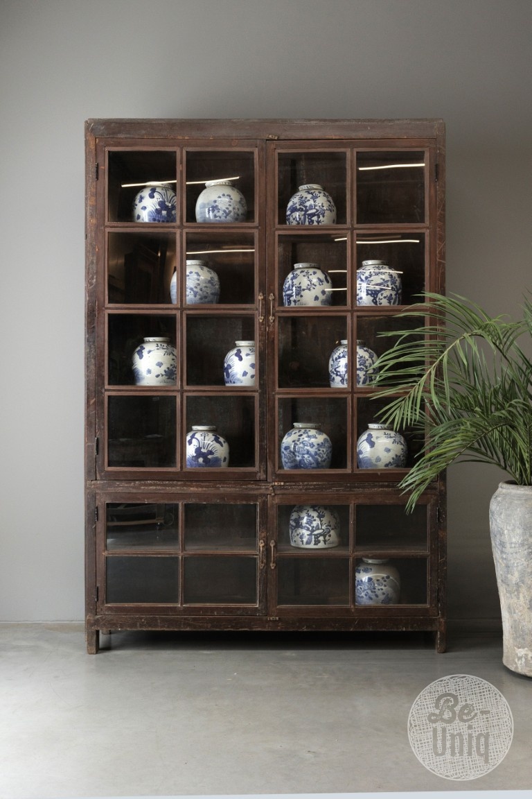 Be-Uniq Oude Winkelvitrine Kast | India | H245xB161xD42 cm