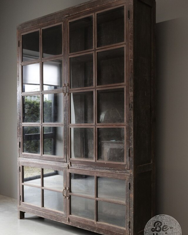 Be-Uniq Oude Winkelvitrine Kast | India | H245xB161xD42 cm