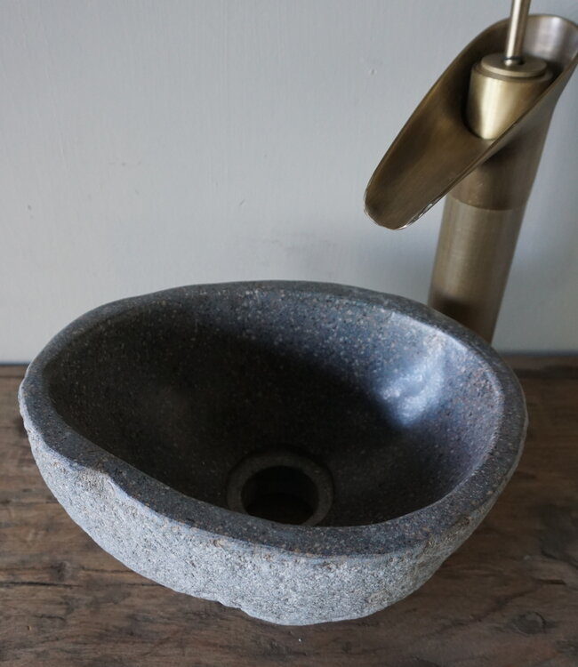 Rene Houtman Kleine Stenen Waskom + Spoelgat | H13 x B26 x D20 cm