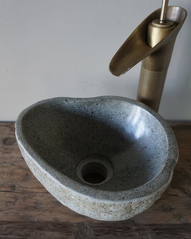 Rene Houtman Kleine Stenen Waskom + Spoelgat | H13,5xB23xD21 cm