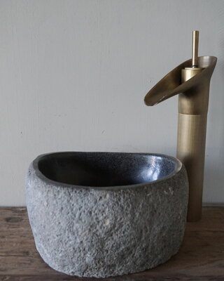 Rene Houtman Kleine Stenen Waskom + Spoelgat | H13 x B23 x D21 cm