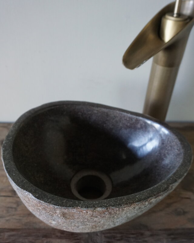 Rene Houtman Kleine Stenen Waskom + Spoelgat | H13 x B24 x D20 cm
