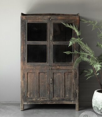 Be-Uniq Verweerd Sleets Vitrinekastje | India | H144xB84xD46 cm