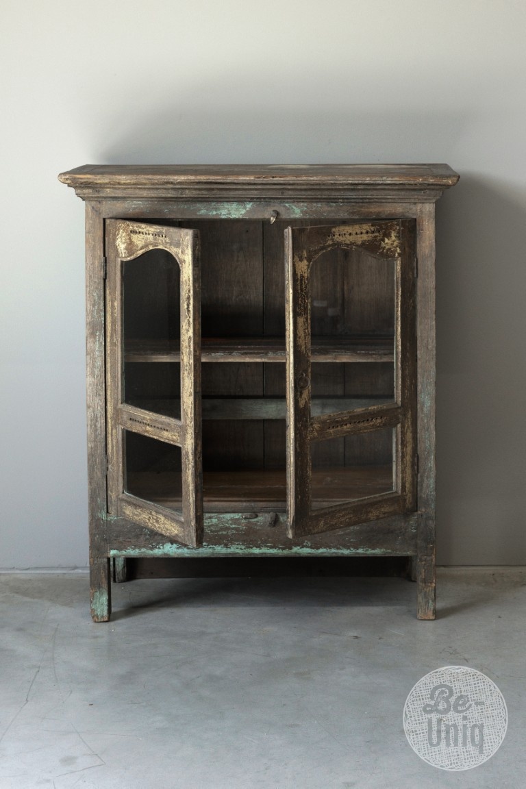 Be-Uniq Verweerd Vitrinekastje | India | H88xB74xD33 cm
