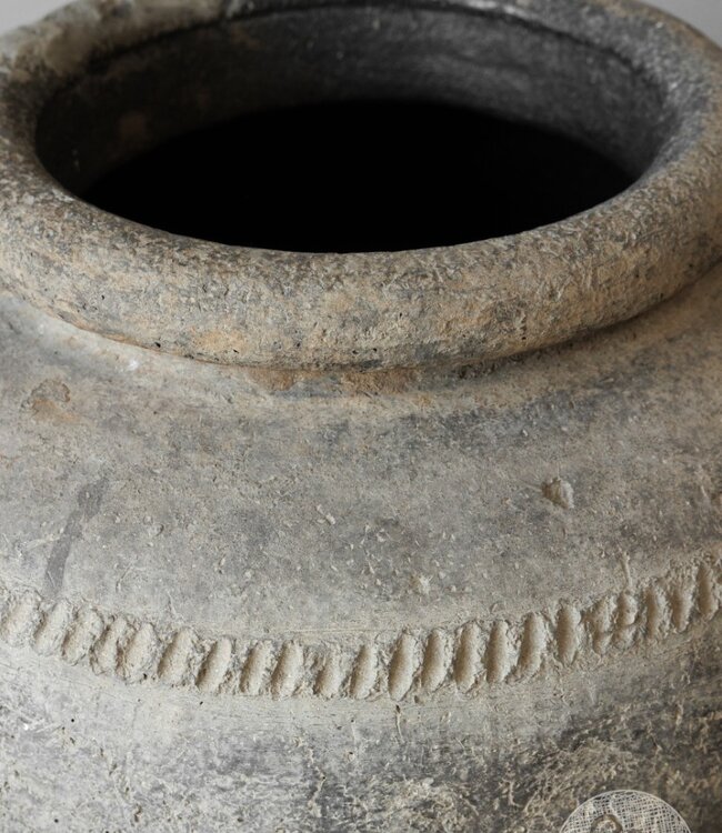 Be-Uniq Verweerde Oude Claypot | India | H56 x D46 cm