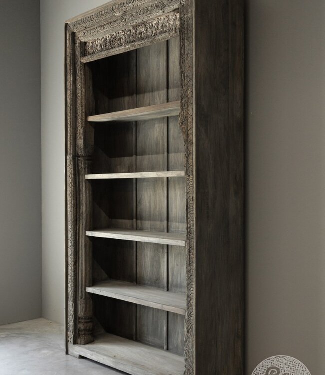 Be-Uniq Unieke Boekenkast | India | H264xB143xD46 cm