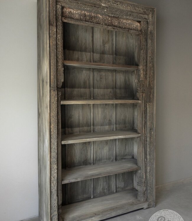 Be-Uniq Unieke Boekenkast | India | H264xB143xD46 cm