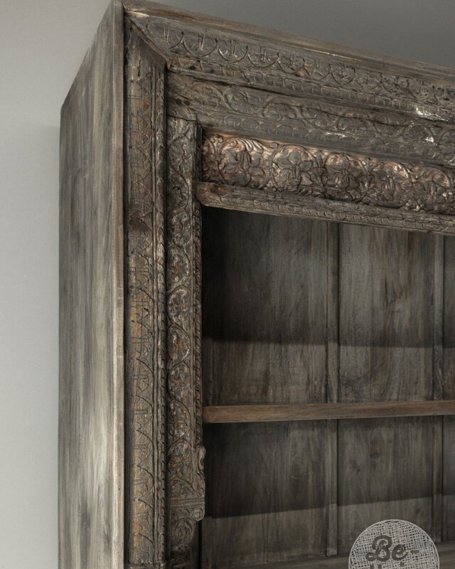 Be-Uniq Unieke Boekenkast | India | H264xB143xD46 cm