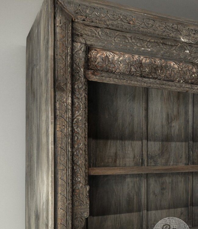 Be-Uniq Unieke Boekenkast | India | H264xB143xD46 cm