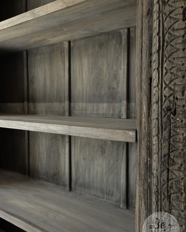 Be-Uniq Unieke Boekenkast | India | H264xB143xD46 cm