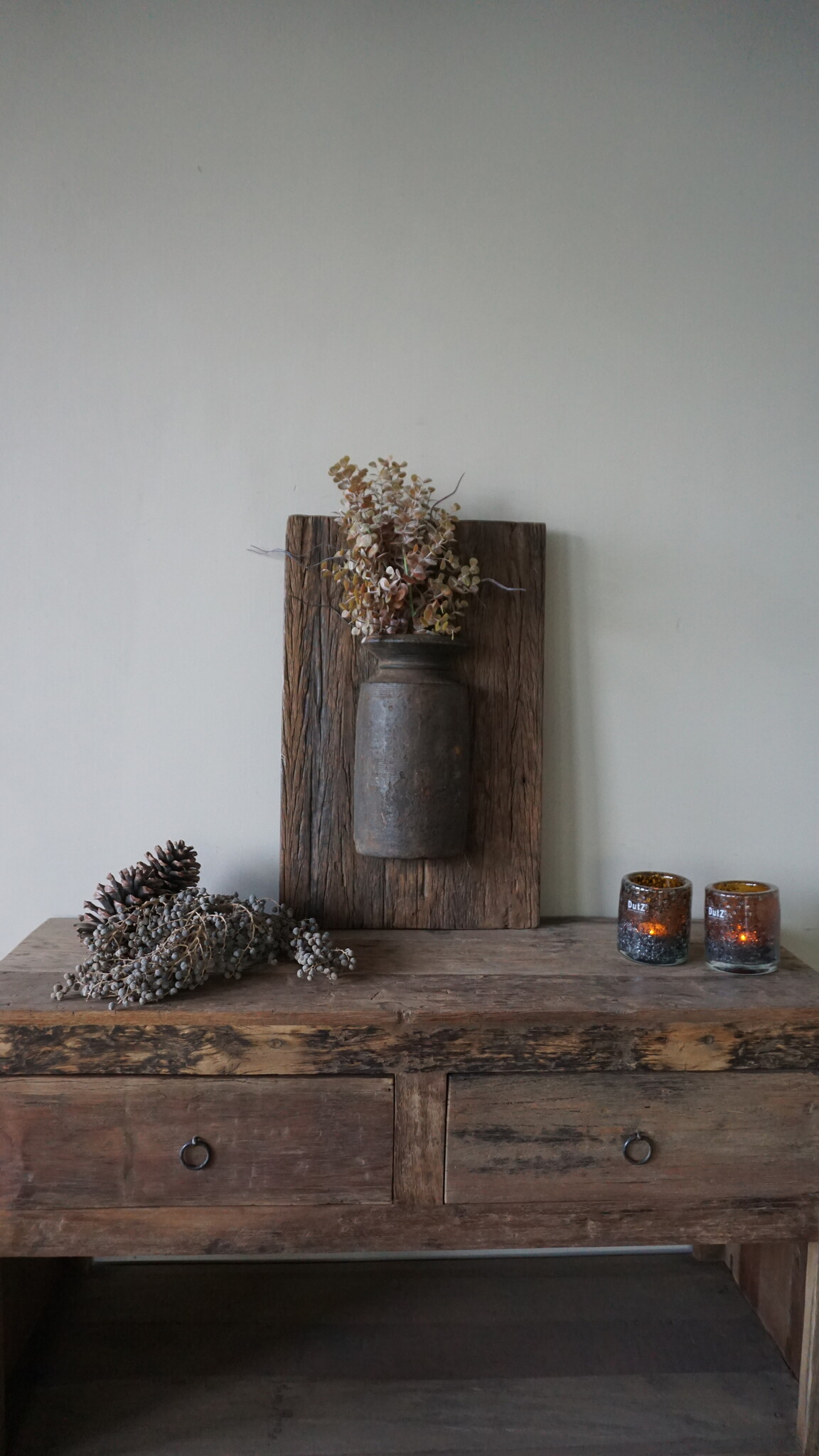 Rene Houtman Wandpaneel Met Vaas/Kruik | Houten Lijst | Nr 17 | H56xB36 cm