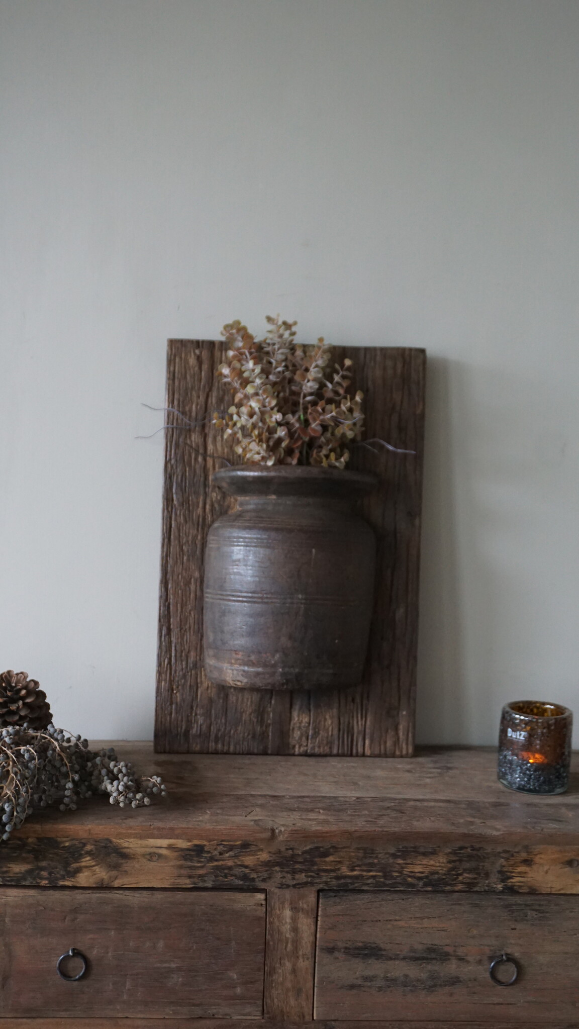 Rene Houtman Wandpaneel Met Vaas/Kruik | Houten Lijst | Nr 33 | H56xB35,5 cm