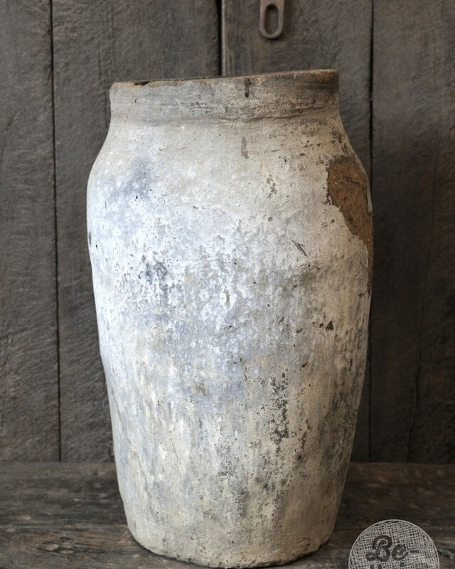 Be-Uniq Authentieke Verweerde Claypot | India | H54xD31 cm