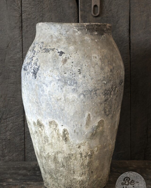 Be-Uniq Authentieke Verweerde Claypot | India | H56xD35 cm