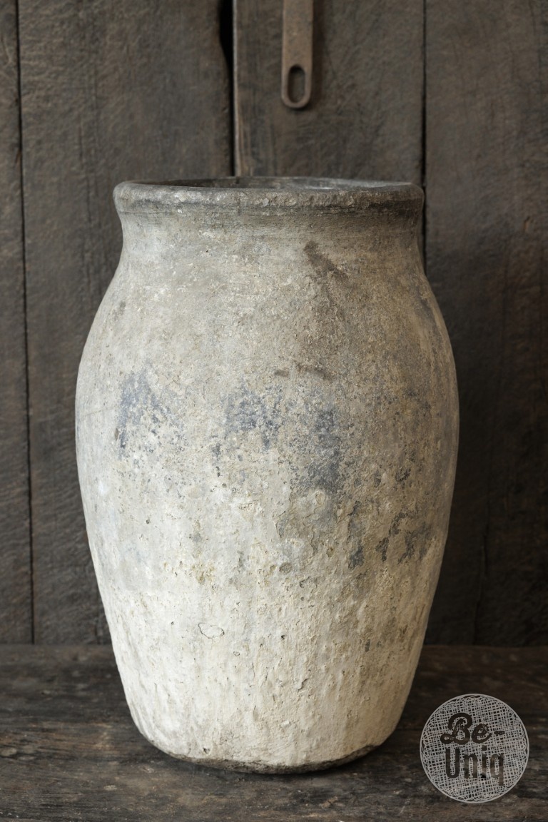 Be-Uniq Authentieke Verweerde Claypot | India | H51xD33 cm